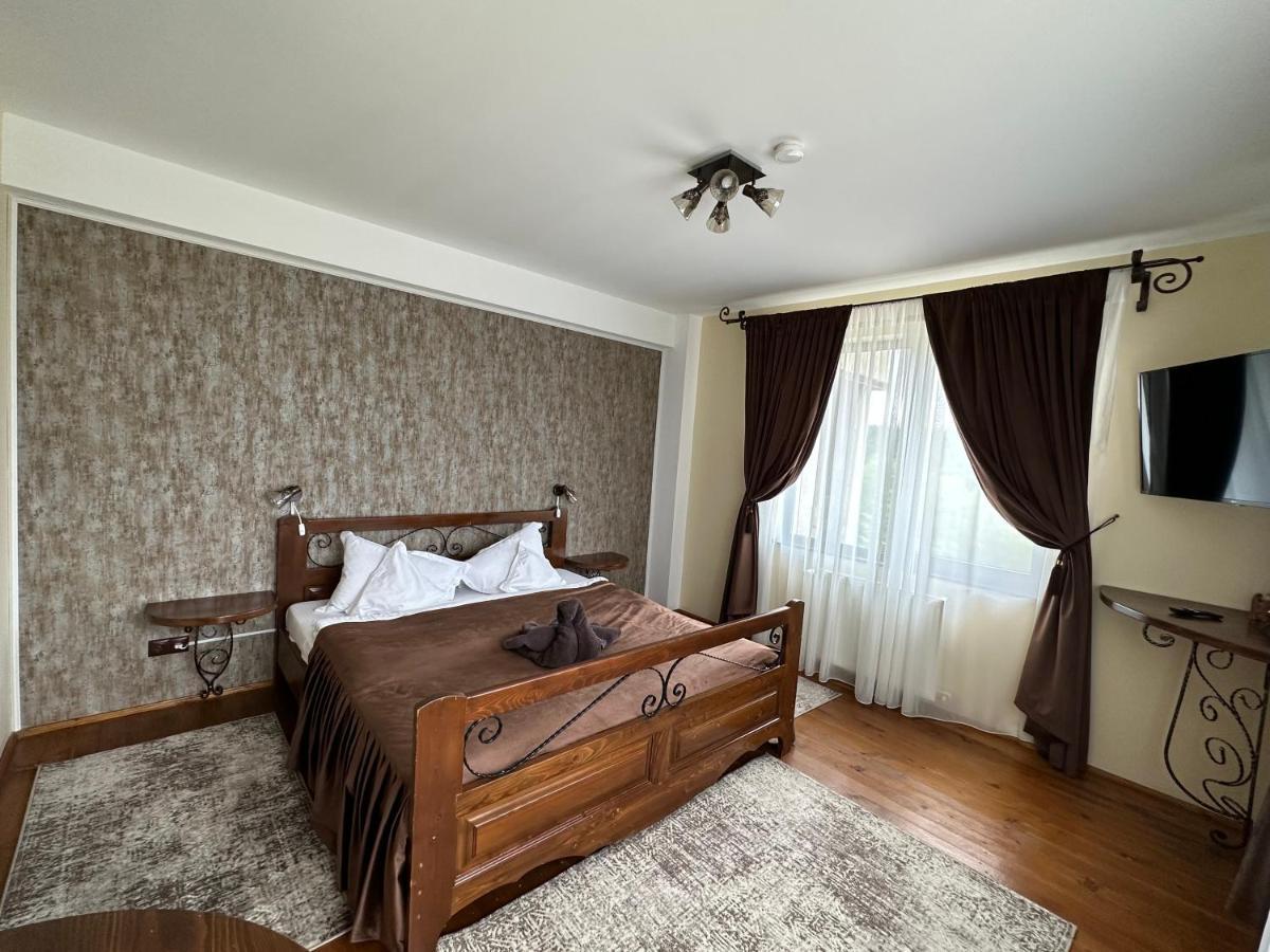 Gasthaus Casa Bradet Întorsura Buzăului Exterior foto