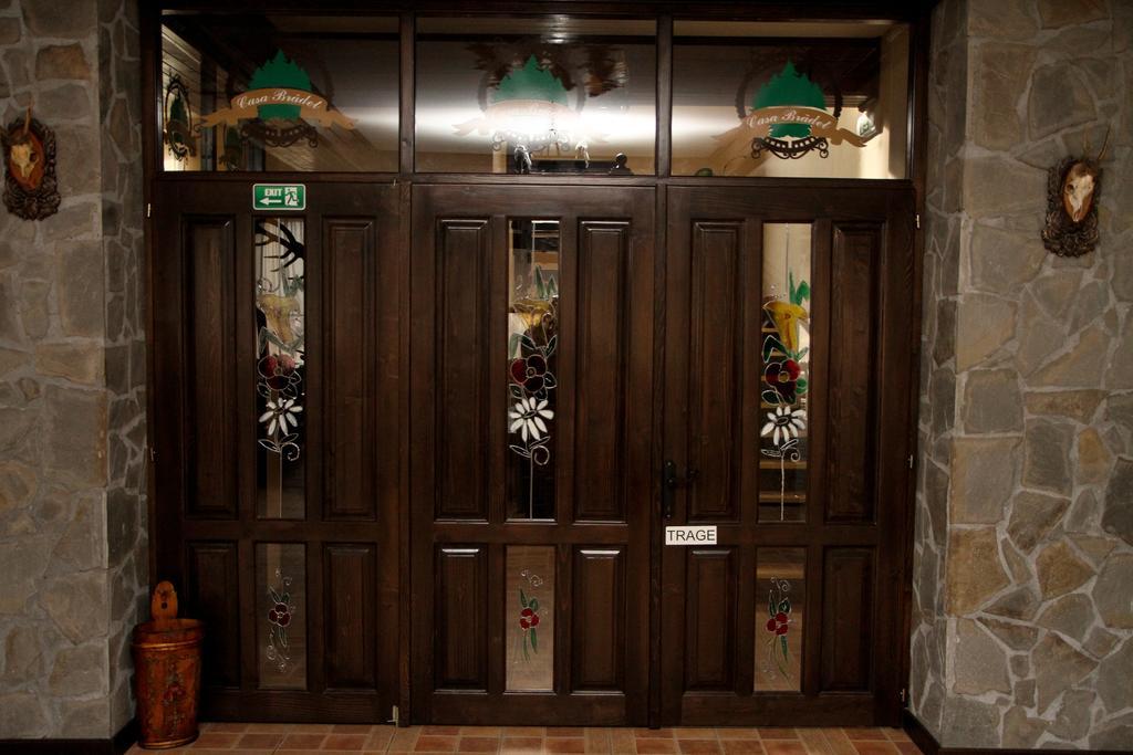 Gasthaus Casa Bradet Întorsura Buzăului Exterior foto